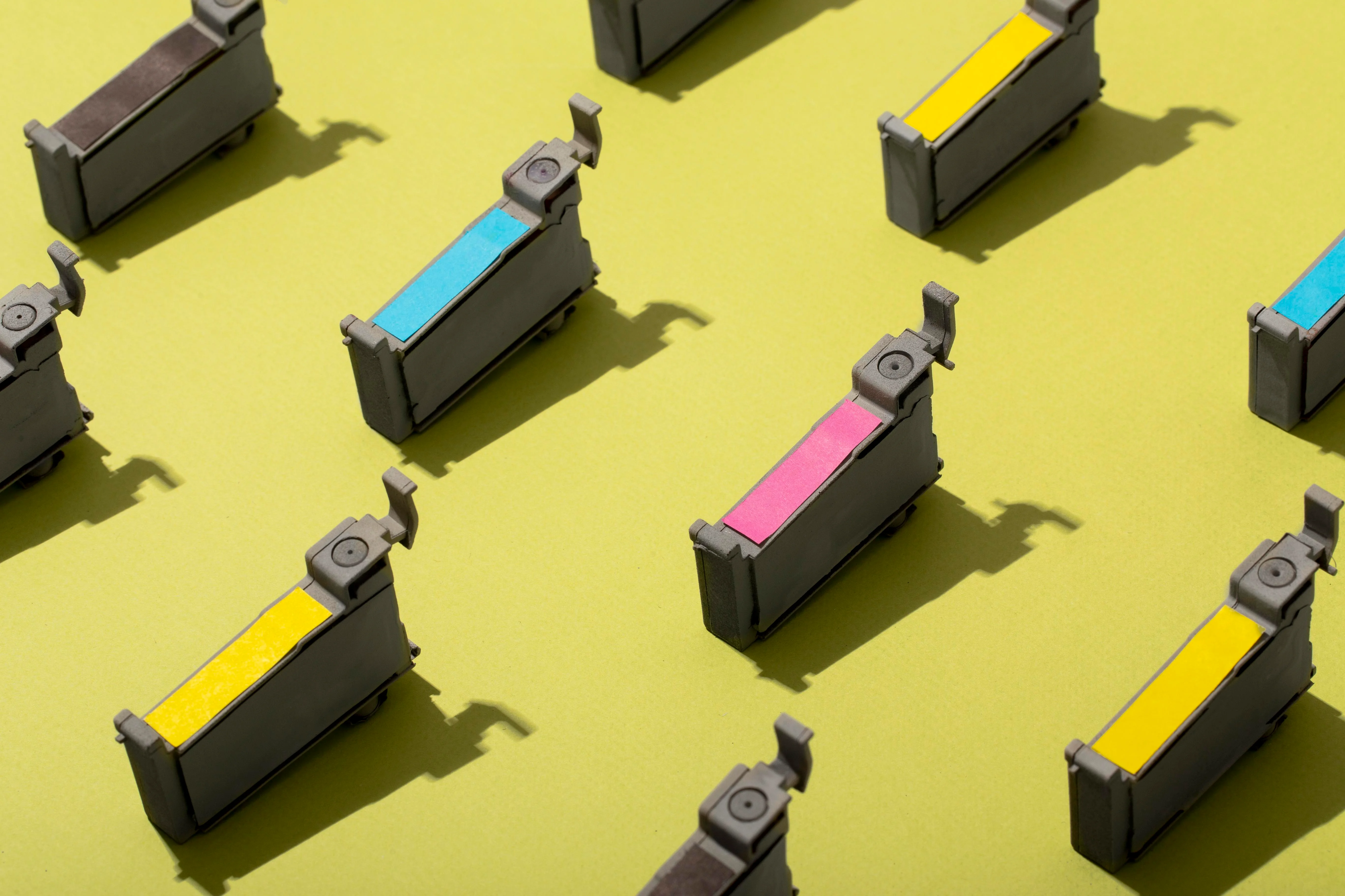 CMYK Druckkartuschen - Professionelle Druckqualität mit präzisen Farben